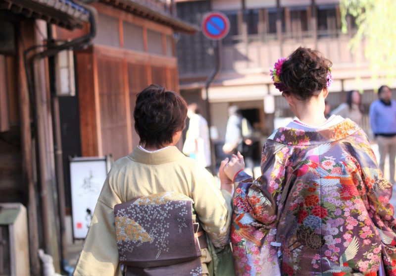 お母様もお着物で！