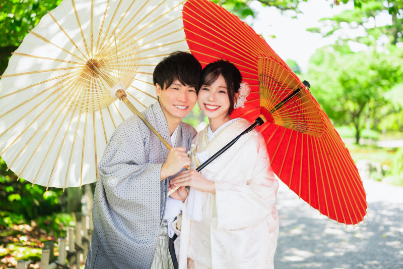 仲睦まじく