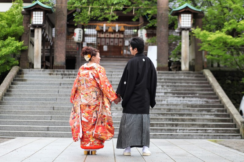 神社でも撮影しました