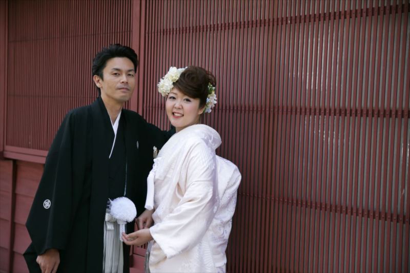 街並みに意外と似合う白無垢！