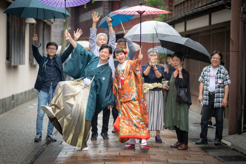 雨の中