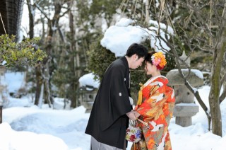 金沢　雪の庭園