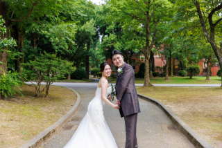 しいのき迎賓館と公園