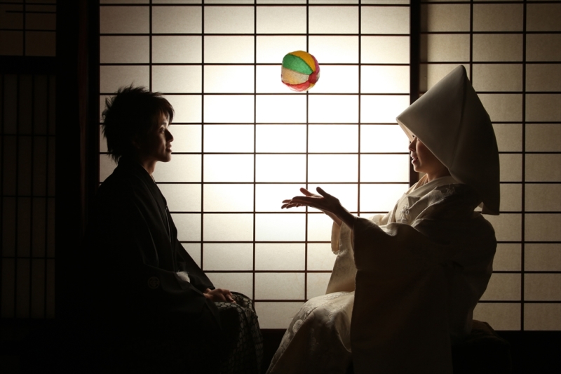 スタジオ撮影の方には無料で綿帽子お付けします