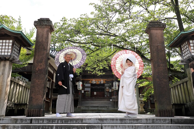 【神社婚プラン】金澤神社婚!白無垢撮影!希望の神社で結婚式を行うプラン。式スナップ撮影+集合写真撮影 親族友人の参列も自由。