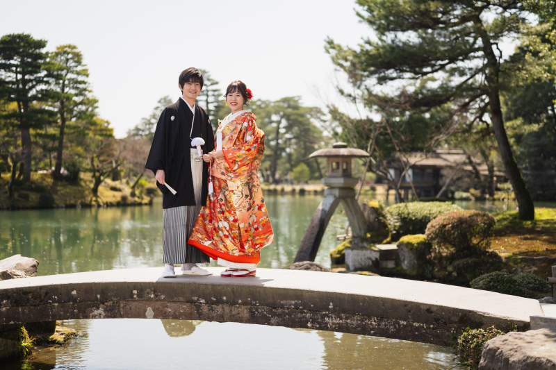 【兼六園、梅林限定プラン】梅林の美しさを魅せる兼六園での和装撮影プラン
