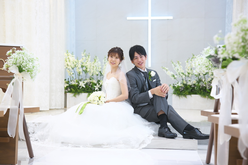 【チャペル結婚式プラン】ホテルでのチャペル式+衣装+撮影+美容着付のセットプラン。親族、友人列席OK!