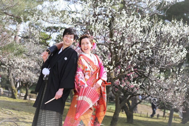 【兼六園、梅林限定プラン】梅林の美しさを魅せる兼六園での和装撮影プラン