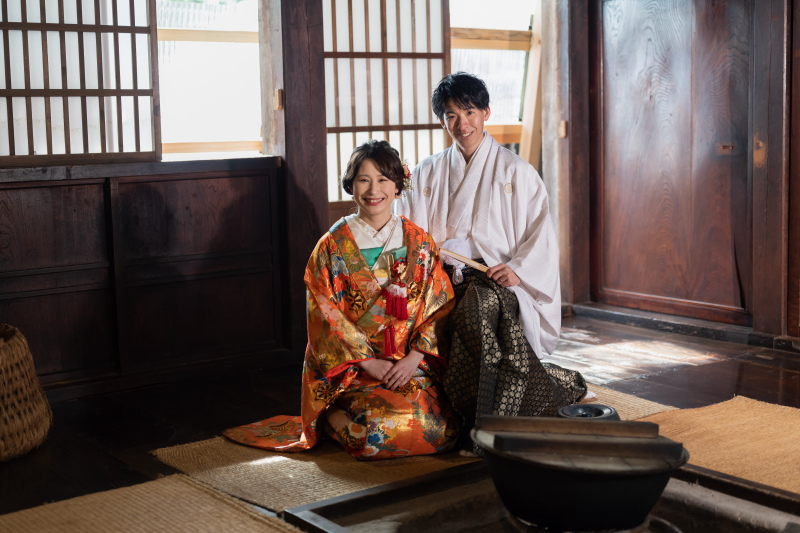 【紅葉プラン】【レギュラープラン】和装撮影「世界遺産白川郷ロケーションプラン」合掌造りの室内撮影や屋根裏部屋での撮影も可能。