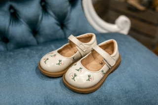 女児用シューズ(L)