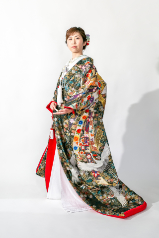 42 熨斗に鶴飛翔