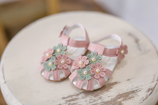 女児用シューズ