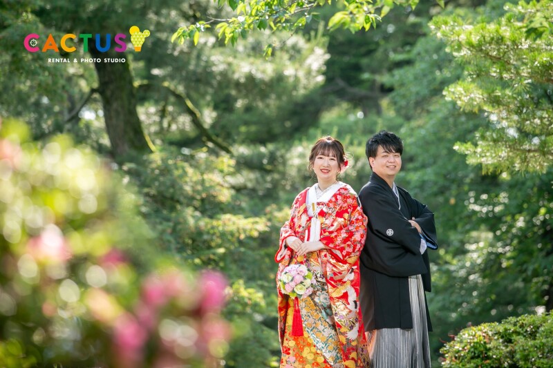 ５ 舞鶴四季花文　