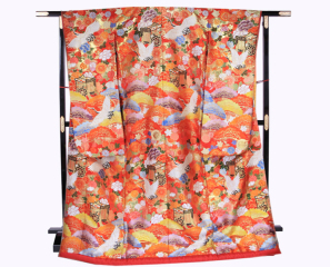 27 赤オレンジ鶴飛翔