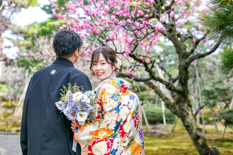 百花熨斗に鶴