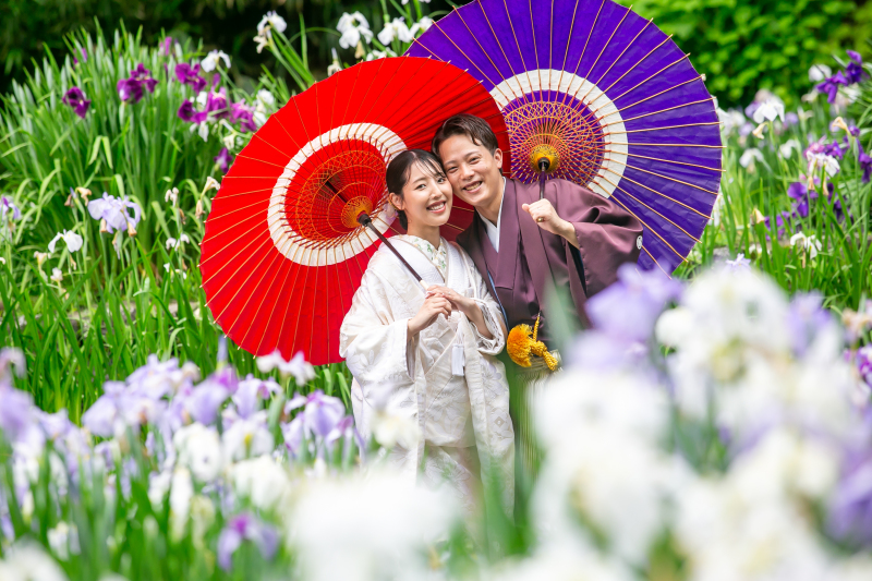 花菖蒲に囲まれて