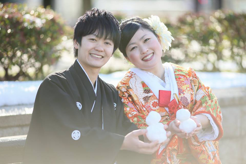 雪だるまと一緒に