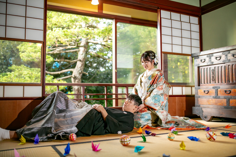 膝枕にうつらうつら