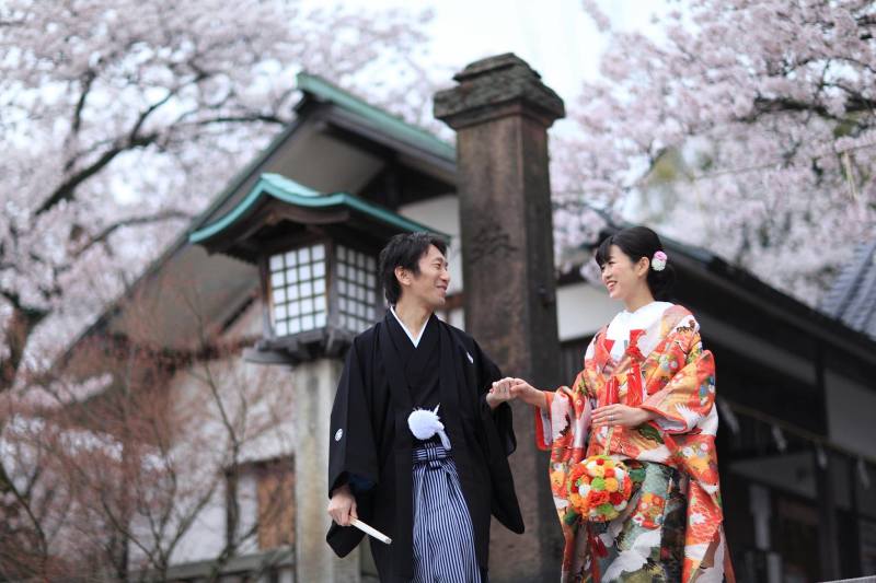 自然にエスコート