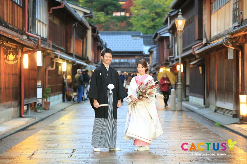 ひがし茶屋街メインストリートにて