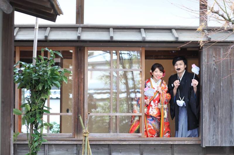 窓からこんにちは♪