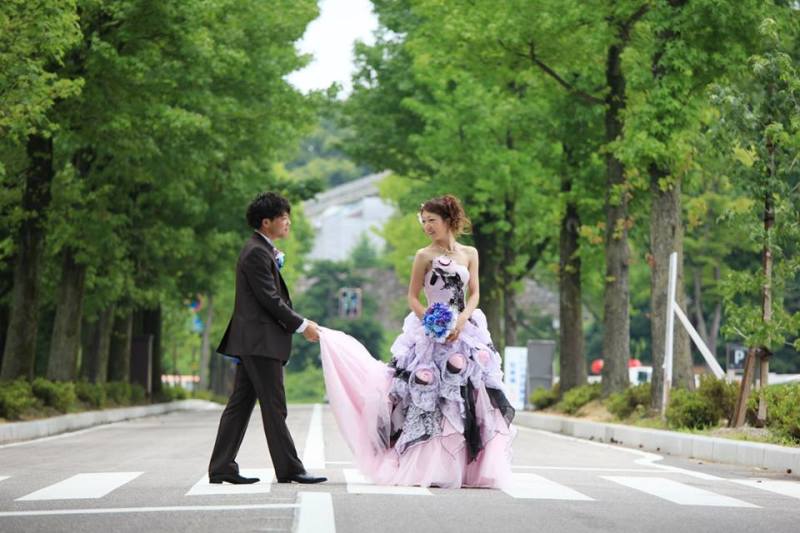 洋装ロケーションフォト