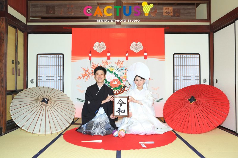 人気の正座ポーズ