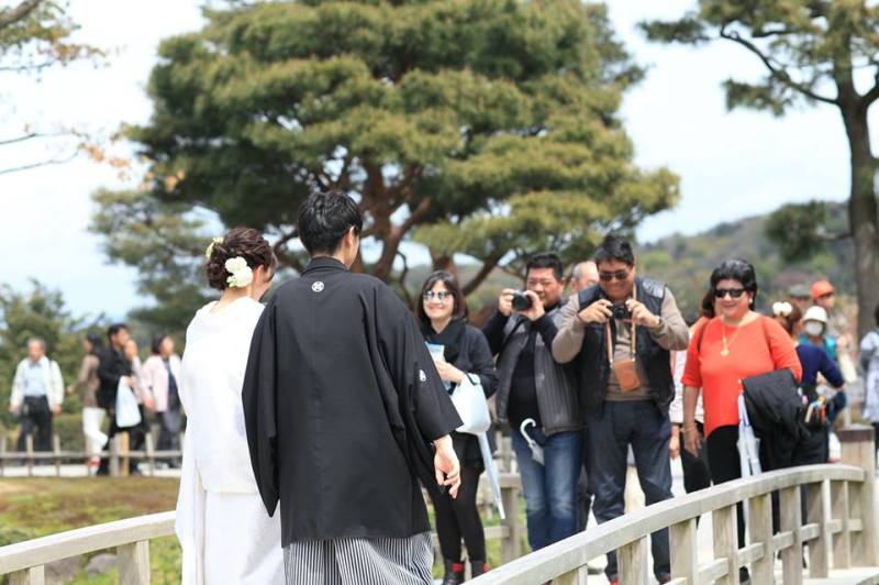 ギャラリーに囲まれて