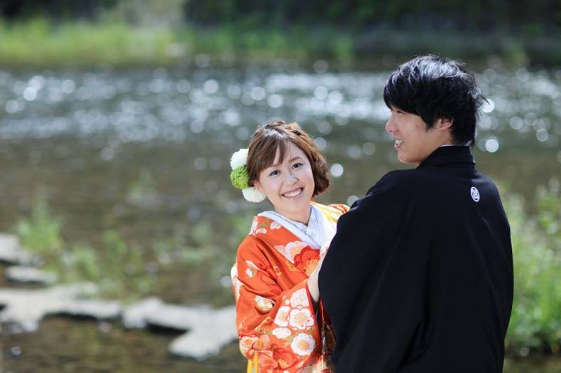 影からひょっこりと