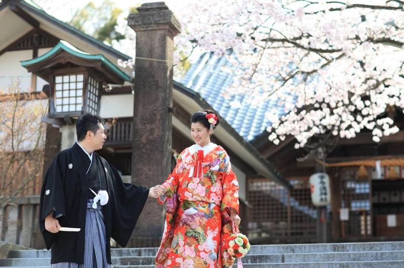 境内をゆっくりと