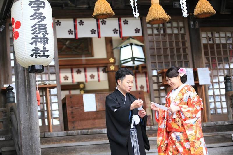 おみくじを引きながら♪