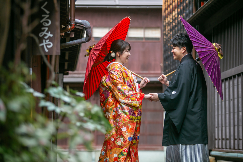 路地裏でのワンシーン