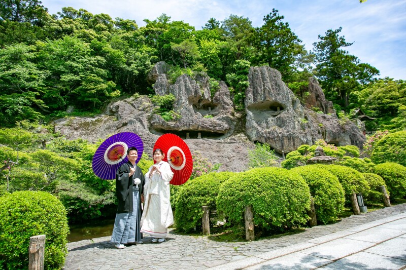 那谷寺と言えばここ