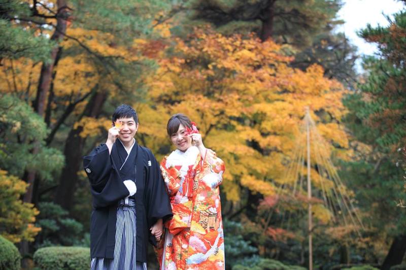 落ち葉からこんにちは^^