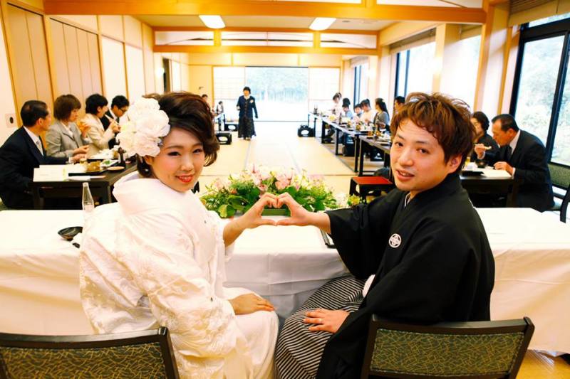 後ろからこっそりと．．．