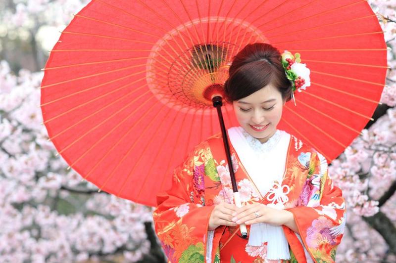 満開桜をバックに♪