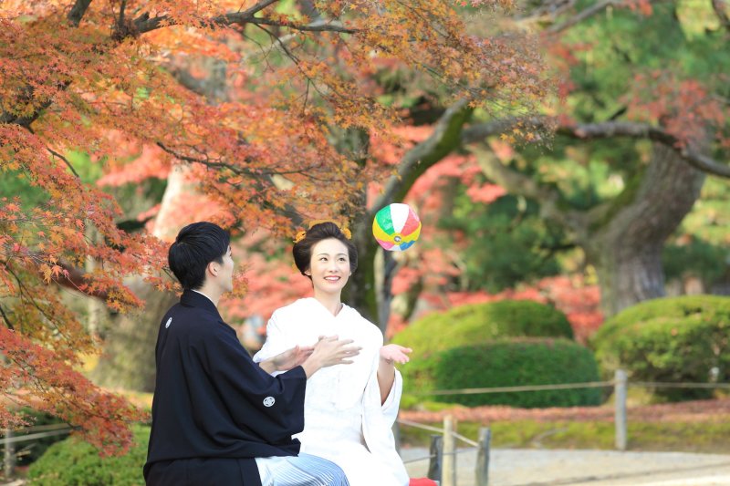 紙風船で遊びながら