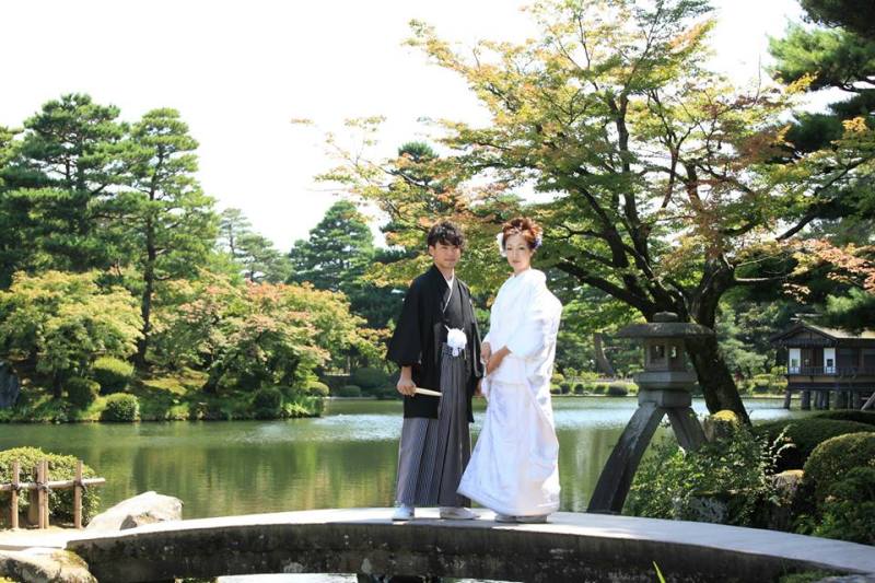 定番のことじ灯籠♪