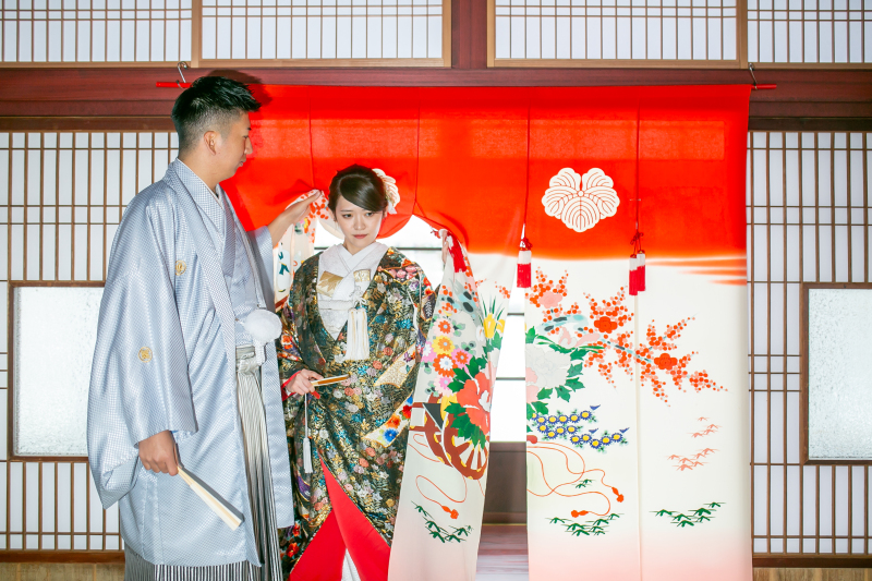 ヘアメイク込み!お持ち込み衣装撮影プラン【スタジオ撮影全カット200枚データ付き】