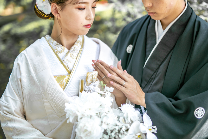 ヘアメイク込み!お持ち込み衣装撮影プラン【ロケーション撮影全カット200枚データ付き】