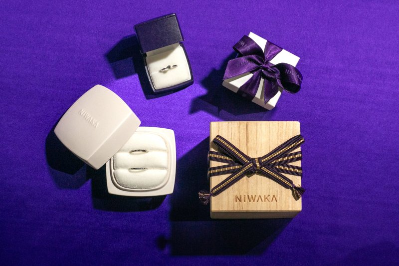 【ご来店者全員特典♪】リングフォトサービス!4月10日迄にphotoraitからご来店予約をいただいた方に結婚指輪の撮影が無料!