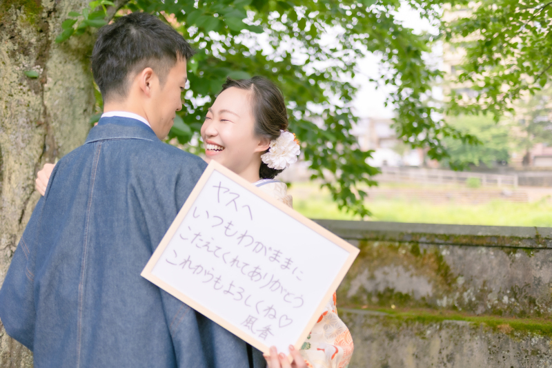 次はご新婦様も書き書き、、、