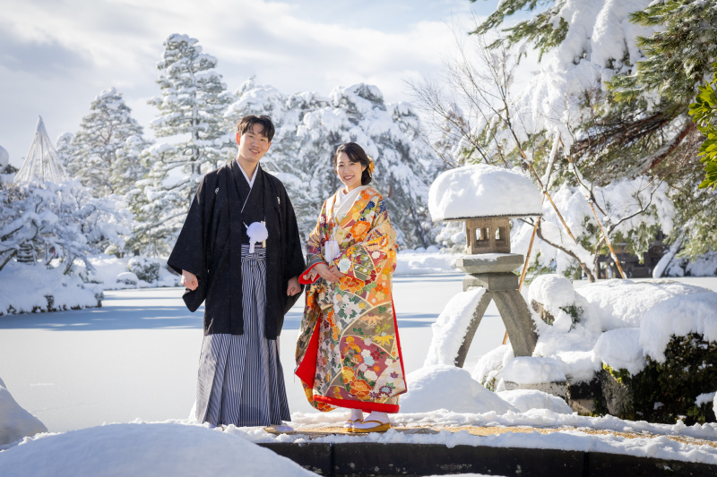 雪化粧の兼六園にてロケフォトウエディング♪