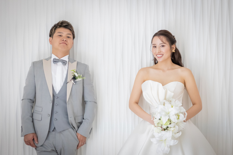 ★基本料金50％OFF★和装＆洋装_衣装３着よくばりプラン｜150データ付き☆スタジオ使用料込み