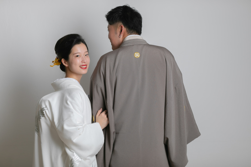 ★基本料金50％OFF★和装＆洋装_衣装３着よくばりプラン｜150データ付き☆スタジオ使用料込み