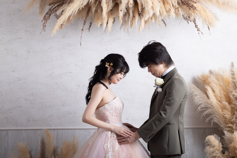 【マタニティフォト】基本料金50%OFF◆洋装1着チャペルフォトプラン｜全データ＆アルバム1冊付き