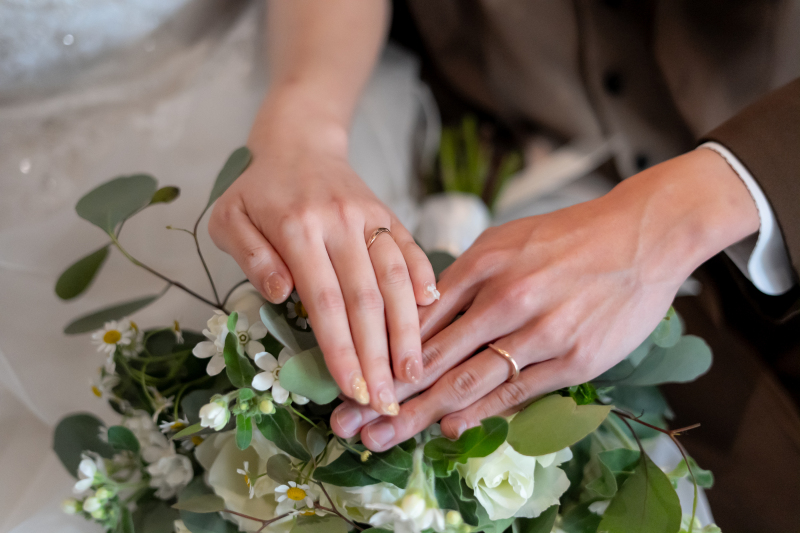 【よくばりプラン】ウェディングドレスもカラードレスも着たい方へ☆衣装チェンジ5分・撮影時間1時間！全データ50カット以上＊