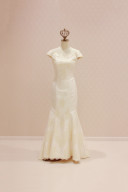 ＬＹ－０２　Elin エリン