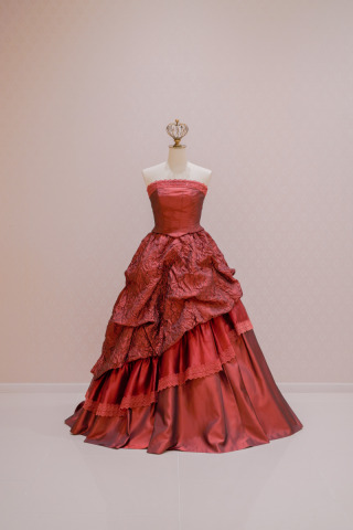 5596　ガーネット