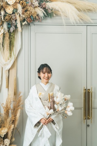 凛花×ベージュ